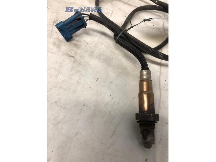 Lambda probe from a Peugeot 206 CC (2D) 2.0 16V 2004