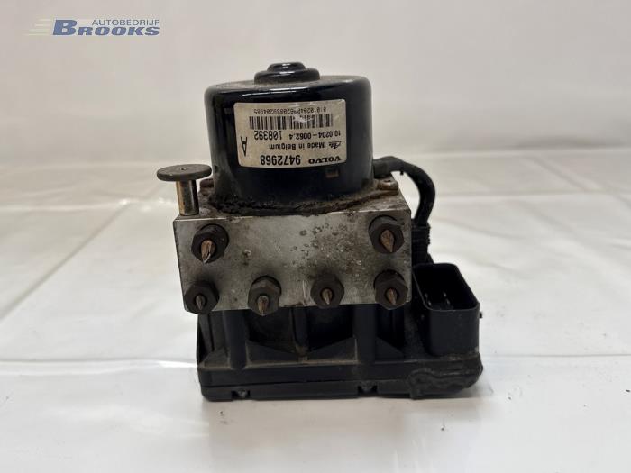 Begagnade ABS-pump Volvo S80 (TR/TS) 2.4 SE 20V 170 Pris € 70,00 Marginaltabell erbjuds av Autobedrijf Brooks