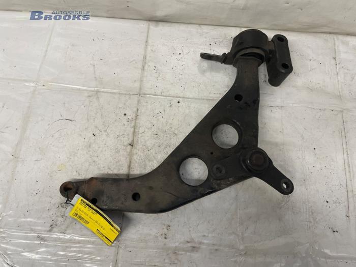 Begagnade Främre gaffelben, höger BMW Mini (R50/53) 1.6 16V One Pris € 20,00 Marginaltabell erbjuds av Autobedrijf Brooks