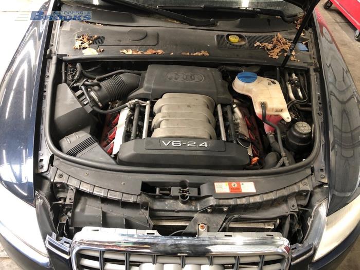 Gebrauchte Luftfiltergehäuse Audi A6 (C6) 2.4 V6 24V Preis € 20,00 Margenregelung angeboten von Autobedrijf Brooks