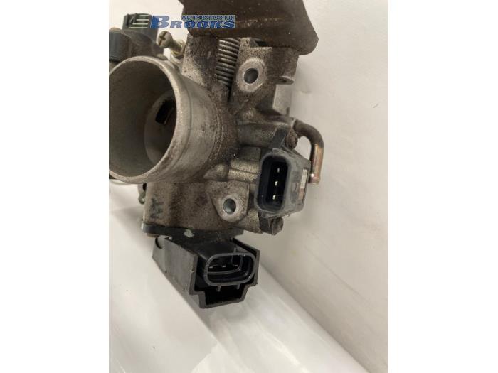 Gebrauchte Drosselklappengehäuse Suzuki Alto (RF410) 1.1 16V Preis € 25,00 Margenregelung angeboten von Autobedrijf Brooks