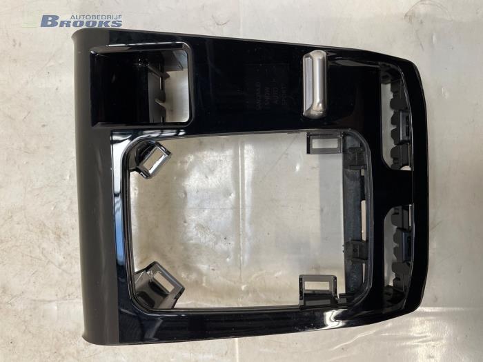 Usados Interruptor Jeep Compass II (MP) 1.3 4XE 240 16V 4x4 Precio de solicitud ofrecido por Autobedrijf Brooks