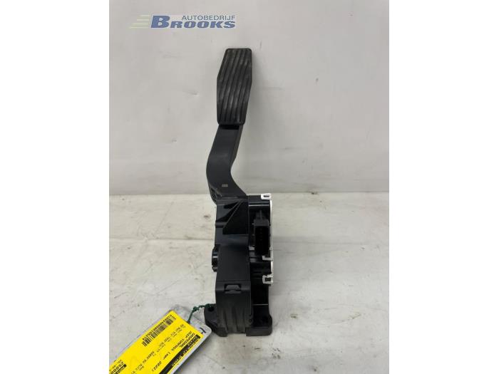 Gebrauchte Gaspedal Jeep Compass II (MP) 1.3 4XE 240 16V 4x4 Preis € 15,00 Margenregelung angeboten von Autobedrijf Brooks