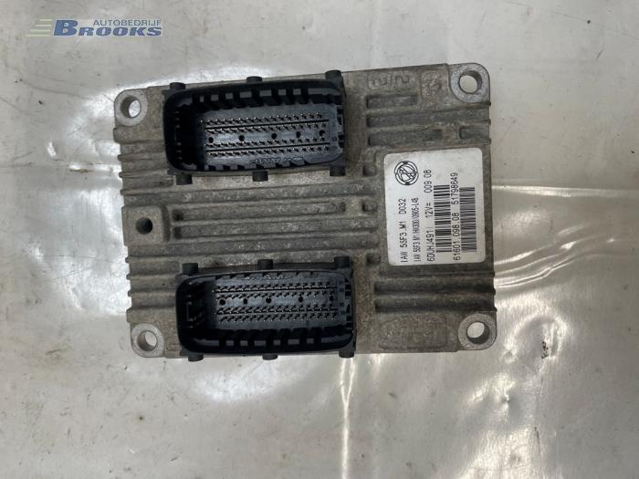 Used Engine management computer Fiat Grande Punto (199) 1.2 Price € 100,00 Margin scheme offered by Autobedrijf Brooks