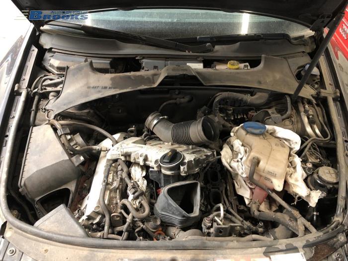 Begagnade Dynamo Audi A6 (C6) 3.2 V6 24V FSI Quattro Pris € 30,00 Marginaltabell erbjuds av Autobedrijf Brooks