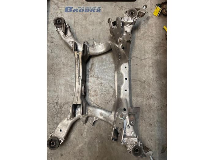 Usados Subchasis Nissan 350 Z (Z33) 3.5 V6 24V Precio € 87,50 Norma de margen ofrecido por Autobedrijf Brooks