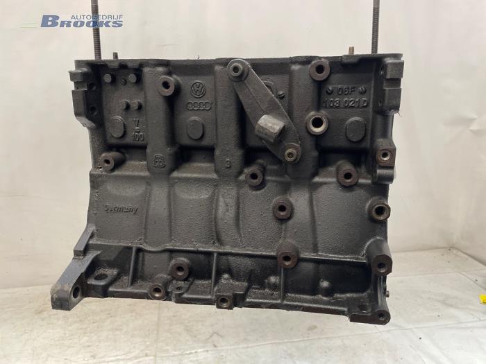 Used Engine crankcase Volkswagen Golf V (1K1) 2.0 GTI 16V Price € 600,00 Margin scheme offered by Autobedrijf Brooks