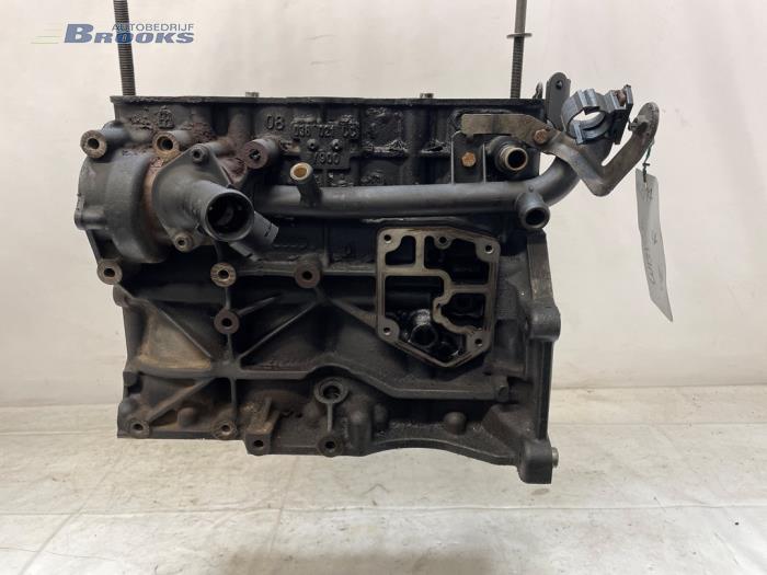 Used Engine crankcase Volkswagen Caddy III (2KA,2KH,2CA,2CH) 1.9 TDI Price € 600,00 Margin scheme offered by Autobedrijf Brooks