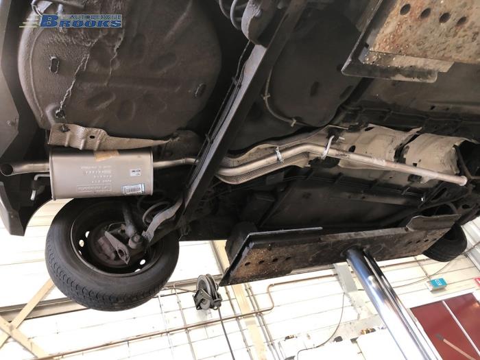 Usagé Echappement (complet) Renault Twingo II (CN) 1.2 Prix € 120,00 Règlement à la marge proposé par Autobedrijf Brooks