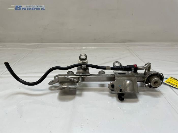 Usagé Système d'injection Renault Clio IV (5R) 0.9 Energy TCE 90 12V Prix € 15,00 Règlement à la marge proposé par Autobedrijf Brooks