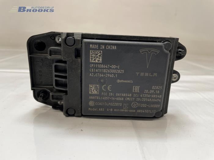 Begagnade Radarsensor Tesla Model S 100D Pris € 65,00 Marginaltabell erbjuds av Autobedrijf Brooks