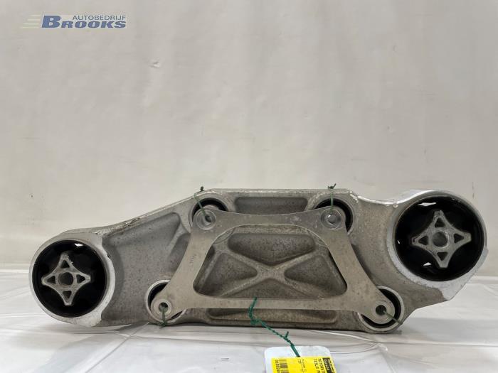Used Engine mount Tesla Model S 100D Price € 45,00 Margin scheme offered by Autobedrijf Brooks