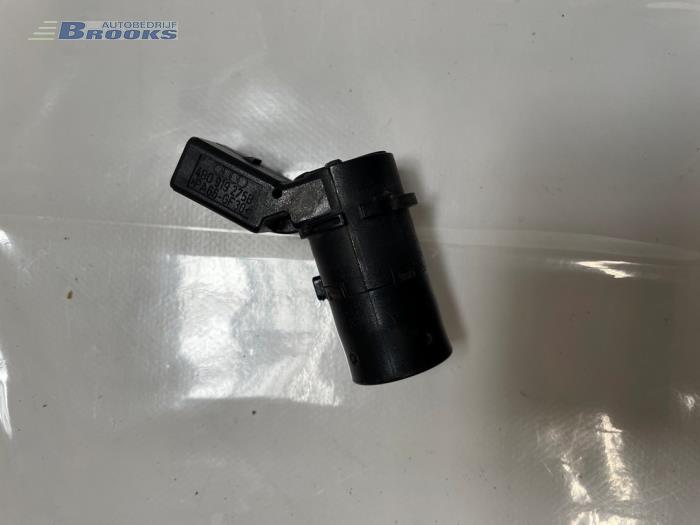 Usados Sensor PDC Audi A4 Cabriolet (B6) 3.0 V6 30V Precio € 15,00 Norma de margen ofrecido por Autobedrijf Brooks