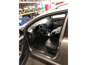 Używane Uszczelka drzwi lewych przednich wersja 4-drzwiowa Toyota Avensis Wagon (T25/B1E) 1.8 16V VVT-i Cena € 30,00 Procedura marży oferowane przez Autobedrijf Brooks