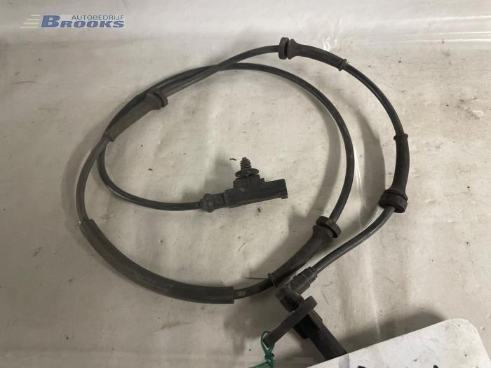 Begagnade ABS-sensor Landrover Discovery IV (LAS) 3.0 TD V6 24V Pris € 25,00 Marginaltabell erbjuds av Autobedrijf Brooks