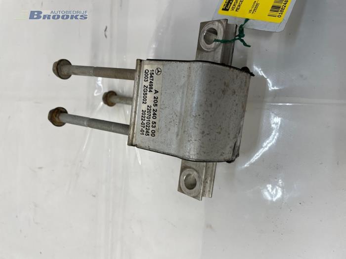 Gearbox mount