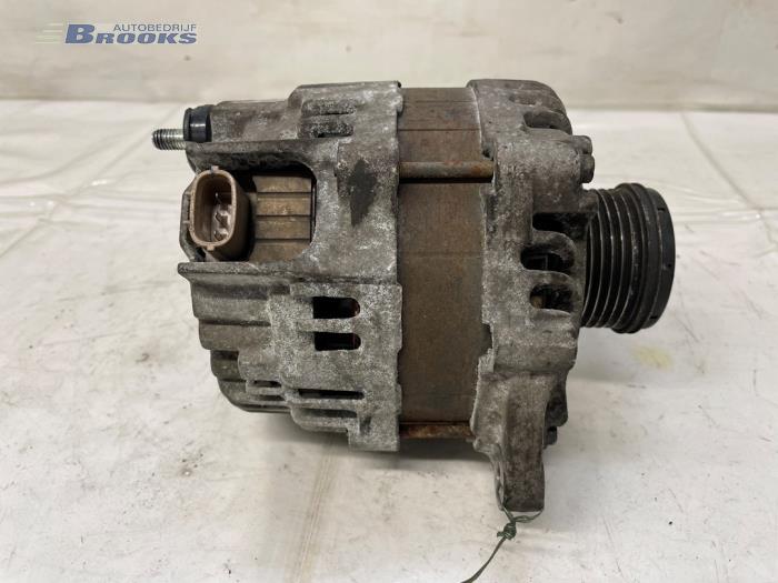 Begagnade Dynamo Nissan Micra (K13) 1.2 12V DIG-S Pris € 30,00 Marginaltabell erbjuds av Autobedrijf Brooks