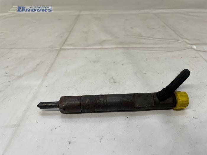 Używane Wtryskiwacz (Diesel) Ford Focus 1 Wagon 1.8 TDdi Cena € 25,00 Procedura marży oferowane przez Autobedrijf Brooks
