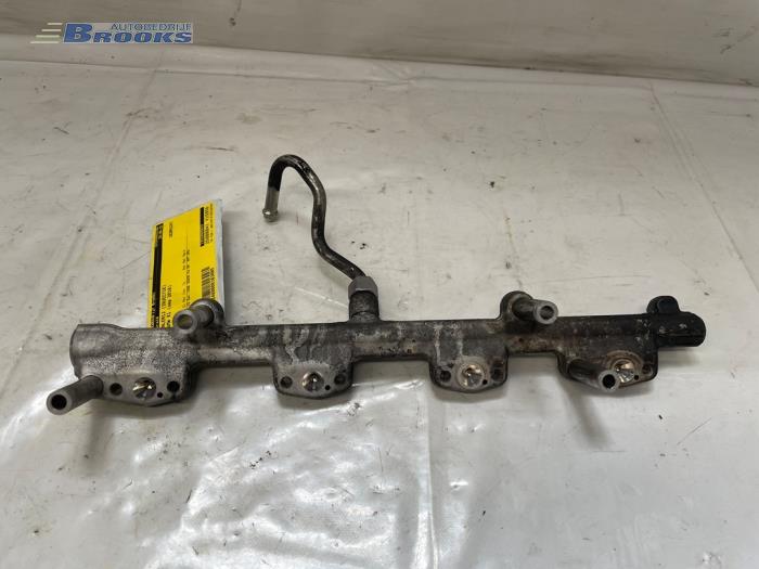 Usagé Système d'injection BMW X1 (F48) sDrive 20i 2.0 16V Twin Power Turbo Prix € 75,00 Règlement à la marge proposé par Autobedrijf Brooks