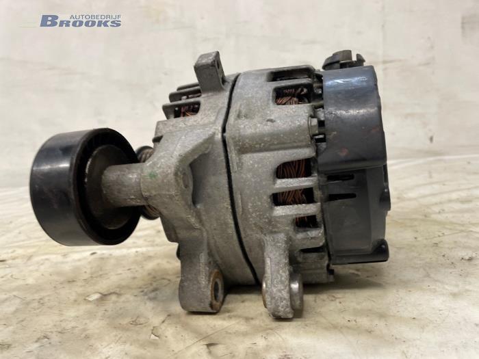 Dynamo van een Ford Transit 2.0 TDCi 16V Eco Blue 105 2017