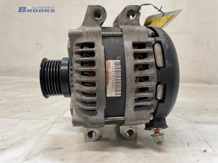 Usagé Dynamo Jeep Grand Cherokee (WK/WK2) 3.0 CRD V6 24V Prix € 150,00 Règlement à la marge proposé par Autobedrijf Brooks