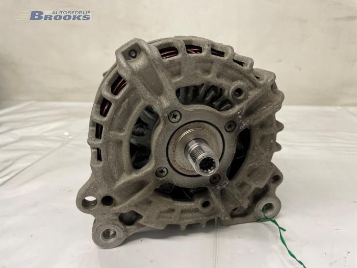 Dynamo van een Volkswagen Golf VII (AUA) 1.6 TDI BMT 16V 2018