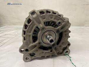 Dynamo van een Volkswagen Golf VII (AUA) 1.6 TDI BMT 16V 2018