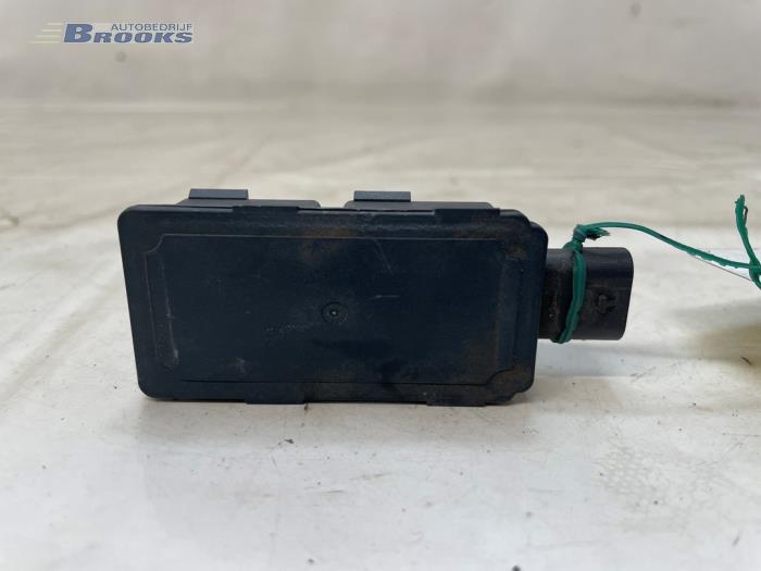 Używane Keyless Entry-Antena BMW iX (I20) xDrive40 77 kWh Cena € 15,00 Procedura marży oferowane przez Autobedrijf Brooks
