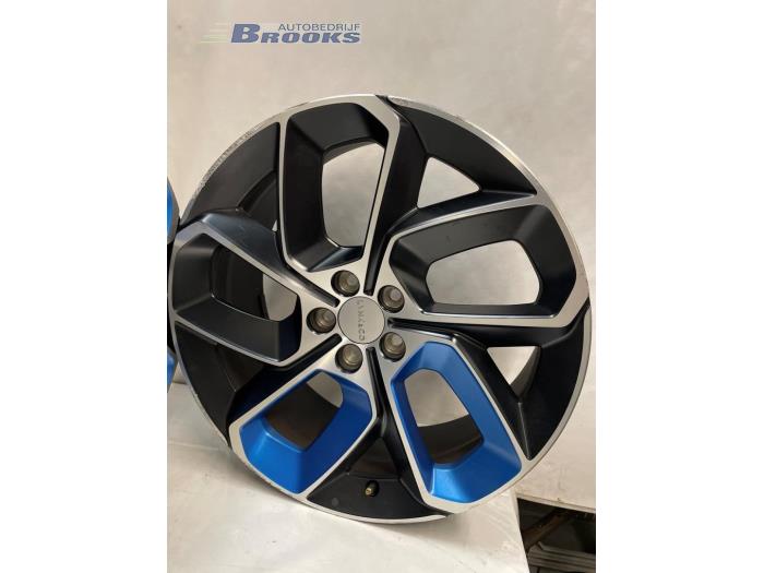 Sportfelgen Set van een Lynk & Co 01 1.5 PHEV 2021