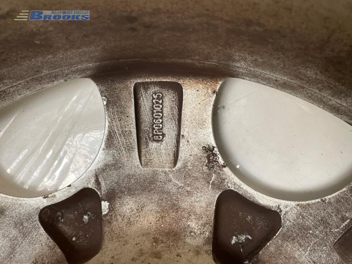 Juego de llantas deportivas de un Audi A3 (8P1) 1.4 TFSI 16V 2009