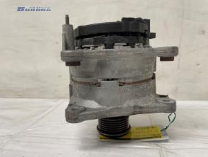 Dynamo från en Volkswagen New Beetle (1Y7) 1.4 16V 2003