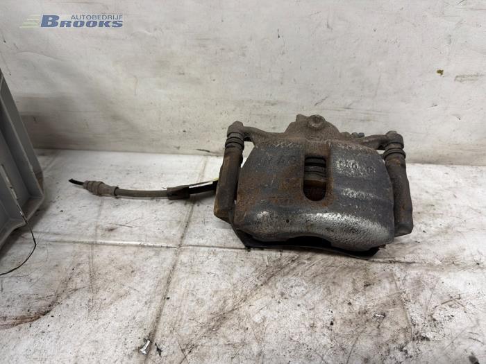 Used Front brake calliper, left Volkswagen Golf VII (AUA) e-Golf Price € 15,00 Margin scheme offered by Autobedrijf Brooks