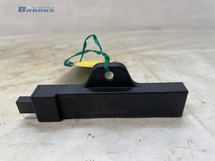 Używane Keyless Entry-Antena BMW X1 (F48) sDrive 20i 2.0 16V Twin Power Turbo Cena € 10,00 Procedura marży oferowane przez Autobedrijf Brooks