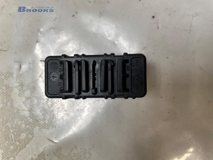 Gebrauchte Sonstige BMW X1 (F48) sDrive 20i 2.0 16V Twin Power Turbo Preis € 10,00 Margenregelung angeboten von Autobedrijf Brooks
