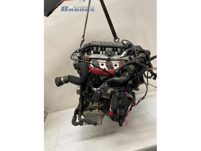 Engine from a Audi A5 (8T3) 3.2 FSI V6 24V 2008