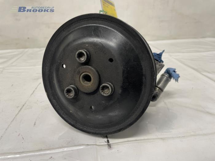 Usagé Pompe de direction Audi A5 (8T3) 3.2 FSI V6 24V Prix € 100,00 Règlement à la marge proposé par Autobedrijf Brooks
