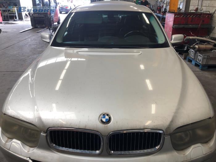 Używane Maska BMW 7 serie (E65/E66/E67) 735i,Li 3.6 V8 32V Cena € 225,00 Procedura marży oferowane przez Autobedrijf Brooks