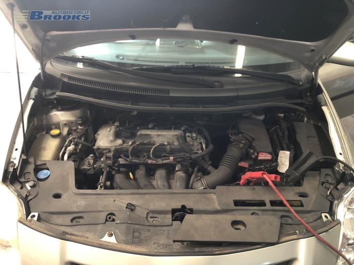 Używane Parawan Toyota Auris (E15) 1.6 Dual VVT-i 16V Cena € 50,00 Procedura marży oferowane przez Autobedrijf Brooks