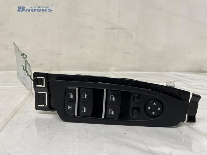 Usados Interruptor de ventanilla eléctrica BMW 7 serie (F01/02/03/04) 740d 24V Precio € 45,00 Norma de margen ofrecido por Autobedrijf Brooks
