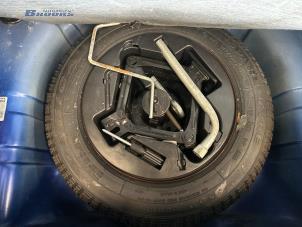 Gebrauchte Wagenheber Set + Reserverad Fiat Panda (169) 1.2 Fire Preis € 75,00 Margenregelung angeboten von Autobedrijf Brooks