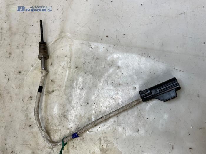 Usagé Sensor température d’échappement Ford Transit 2.0 TDCi 16V Eco Blue 105 Prix € 30,00 Règlement à la marge proposé par Autobedrijf Brooks
