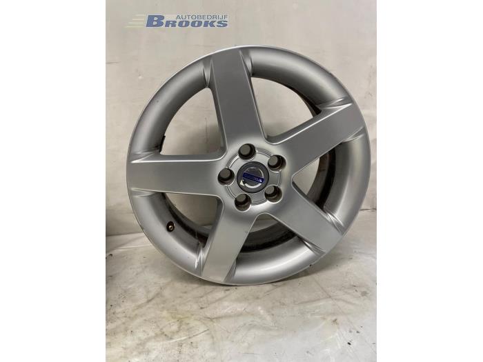Używane Obrecz Volvo C30 (EK/MK) 1.8 16V Cena € 35,00 Procedura marży oferowane przez Autobedrijf Brooks