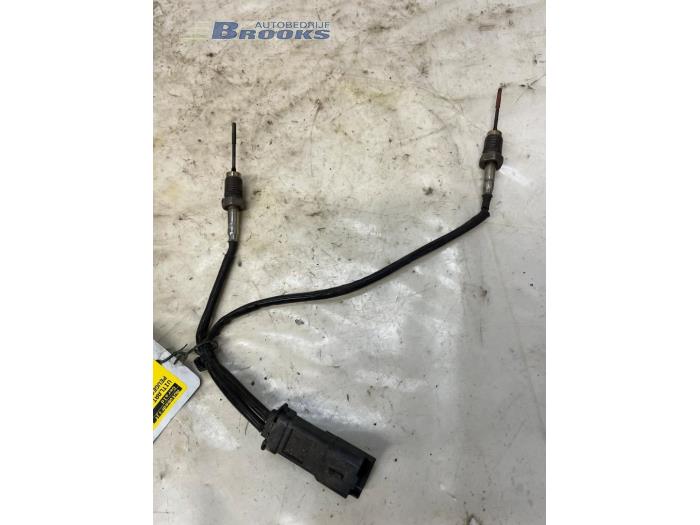 Gebrauchte Auspuff Temperatursensor Peugeot 308 SW (L4/L9/LC/LJ/LR) 1.6 BlueHDi 120 Preis € 50,00 Margenregelung angeboten von Autobedrijf Brooks