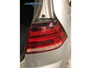 Używane Tylne swiatlo pozycyjne prawe Volkswagen Golf VII (AUA) 1.6 TDI BMT 16V Cena € 75,00 Procedura marży oferowane przez Autobedrijf Brooks