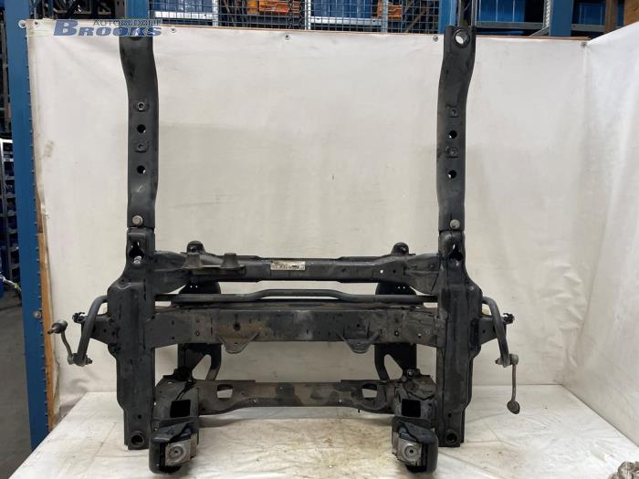 Used Subframe Volkswagen Crafter 2.0 BiTDI Price € 190,00 Margin scheme offered by Autobedrijf Brooks