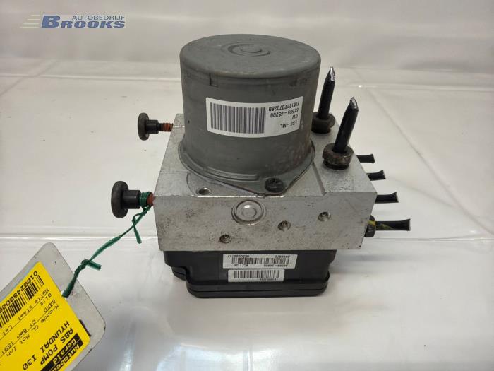 Begagnade ABS-pump Hyundai i30 Wagon (GDHF5) 1.6 GDI Blue 16V Pris € 150,00 Marginaltabell erbjuds av Autobedrijf Brooks