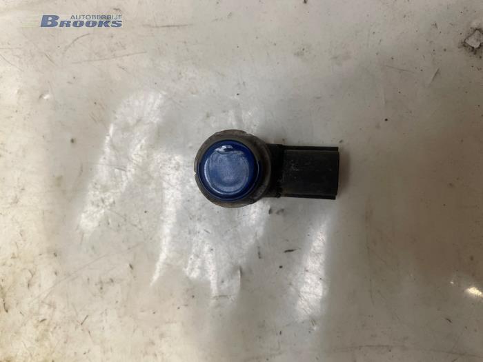 Gebrauchte PDC Sensor Ford Grand C-Max (DXA) 1.0 Ti-VCT EcoBoost 12V 125 Preis € 10,00 Margenregelung angeboten von Autobedrijf Brooks