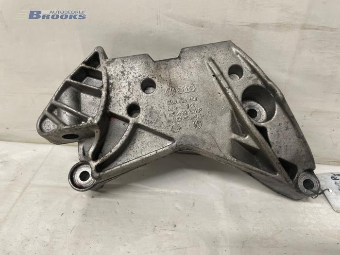 Used Engine mount Volkswagen Golf VII (AUA) 2.0 GTI 16V Price € 15,00 Margin scheme offered by Autobedrijf Brooks