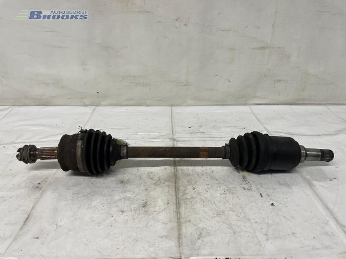 Gebrauchte Antriebswelle links vorne Fiat Panda (169) 1.2 Fire Preis € 15,00 Margenregelung angeboten von Autobedrijf Brooks