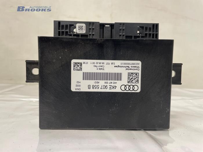Used Engine management computer Audi e-tron S (GEN) Quattro 95 kWh Price € 150,00 Margin scheme offered by Autobedrijf Brooks